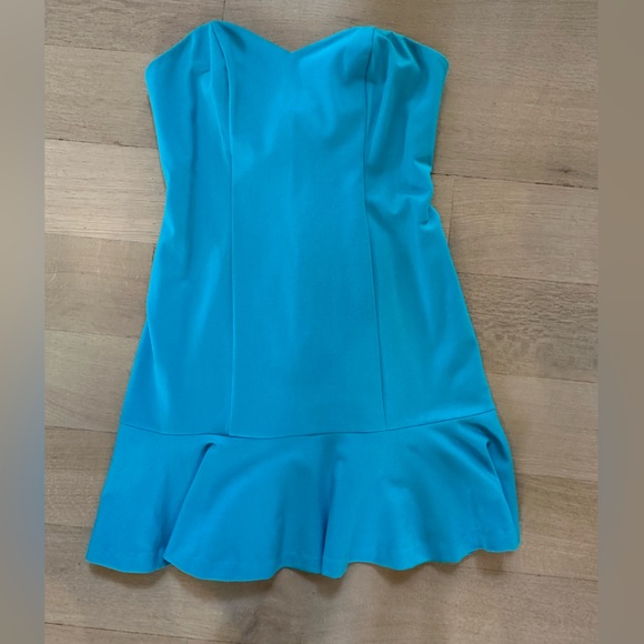 Dresses & Skirts - Amanda Uprichard Strapless mini dress